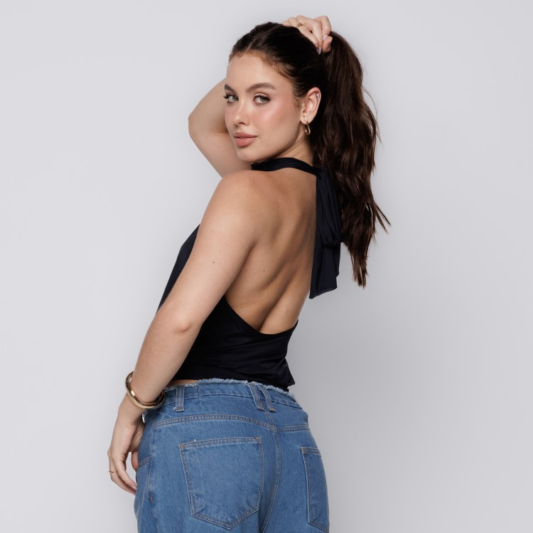 Blusa Frente Única com Franzido Preto