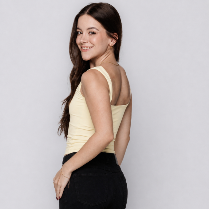 Blusa Decote Quadrado amarelo